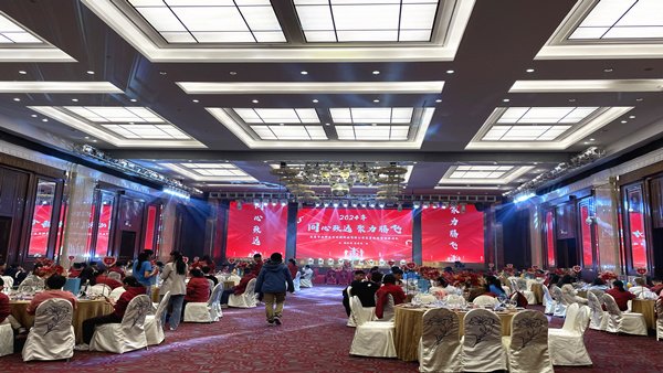 茗韵春风·宴聚华章_2024PA旗舰厅
春茗答谢晚宴