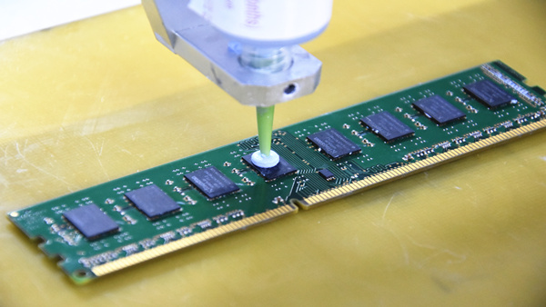 导热凝胶与导热硅脂的差异详析